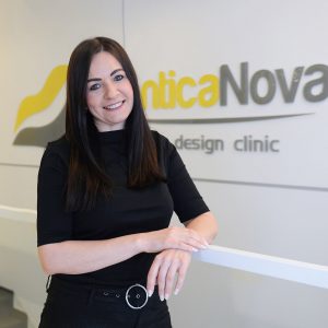 Dorota Zajac- asystentka stomatologiczna (2)-min Dorota Zajac- asystentka stomatologiczna (2)-min